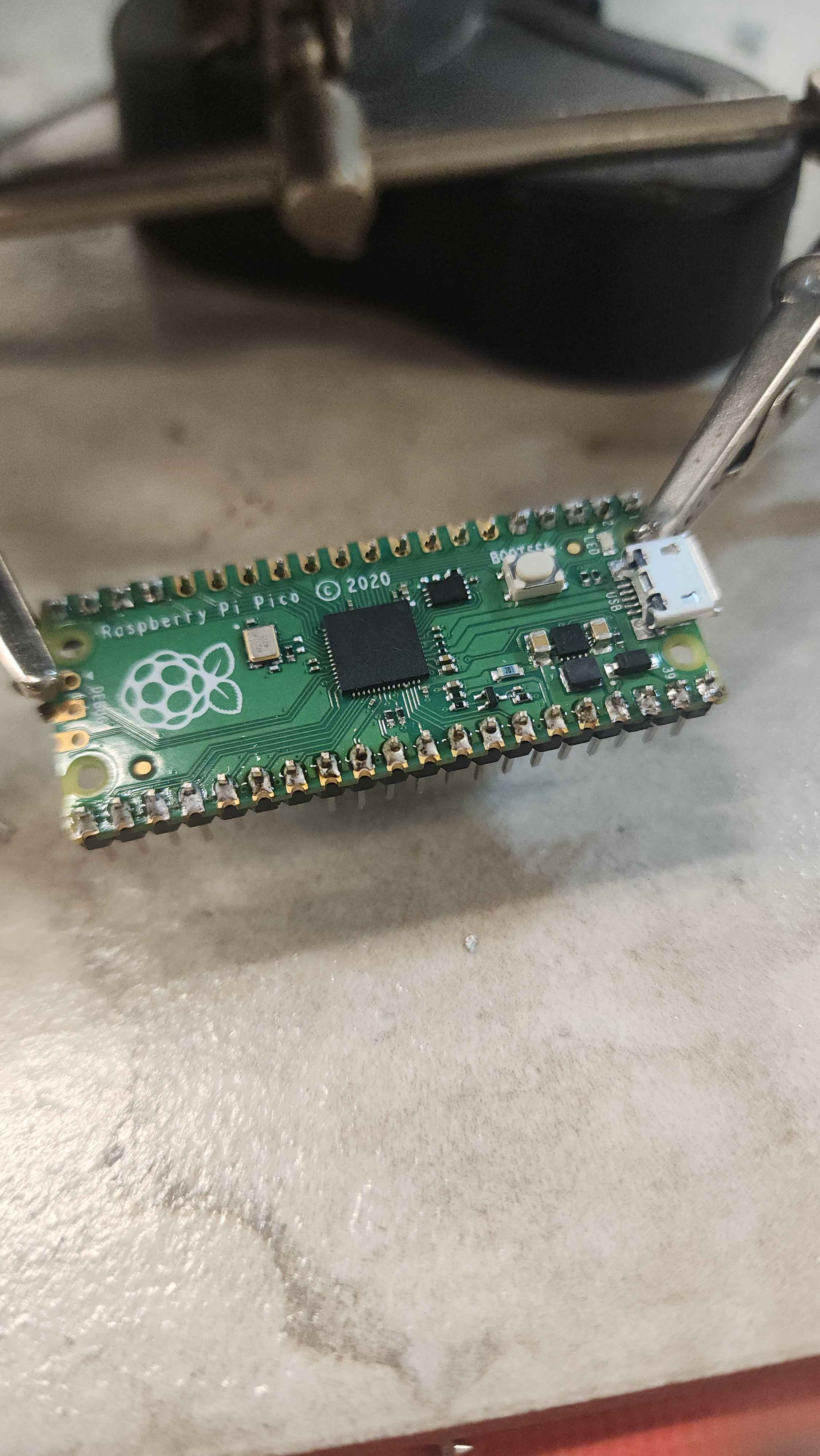 tacked pico on helping hands